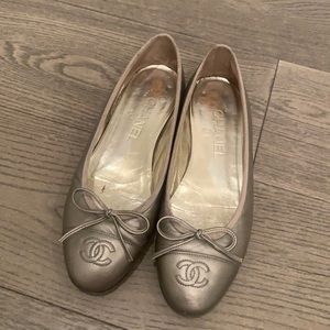 Chanel ballerina